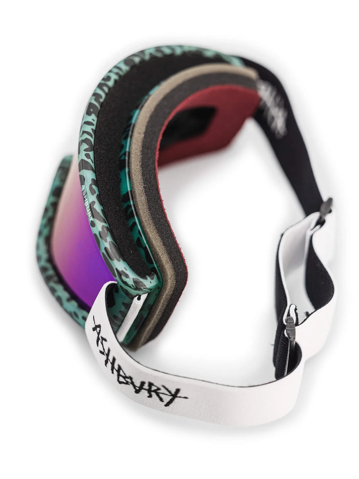 ASHBURY_FW24_BLACKBIRD_STRELLA_MACRO-3